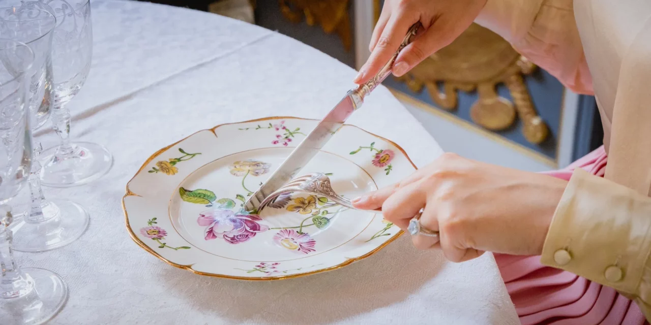 L’Académie des bienséances et l’art de vivre à la française