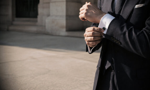 Accessoires de costume homme : les détails qui font l’élégance